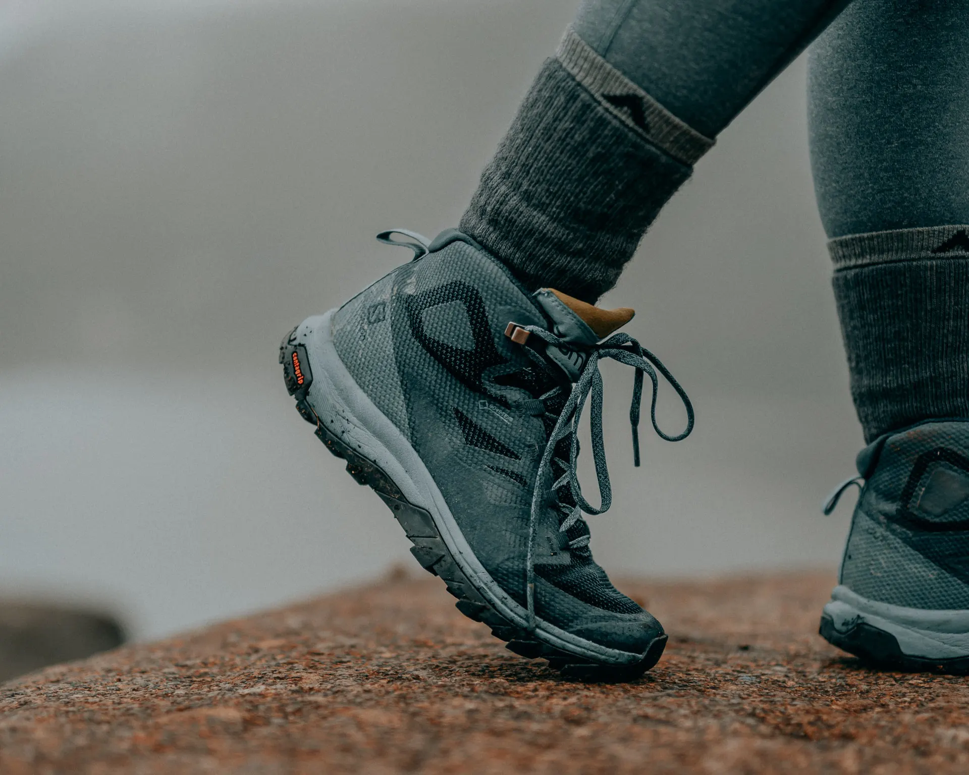Marcas de botas de montaña