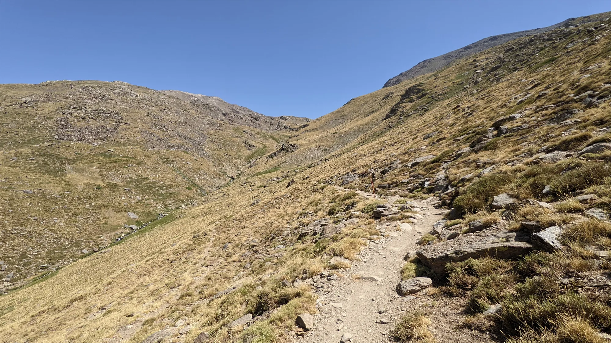 Remontando el río Mulhacen