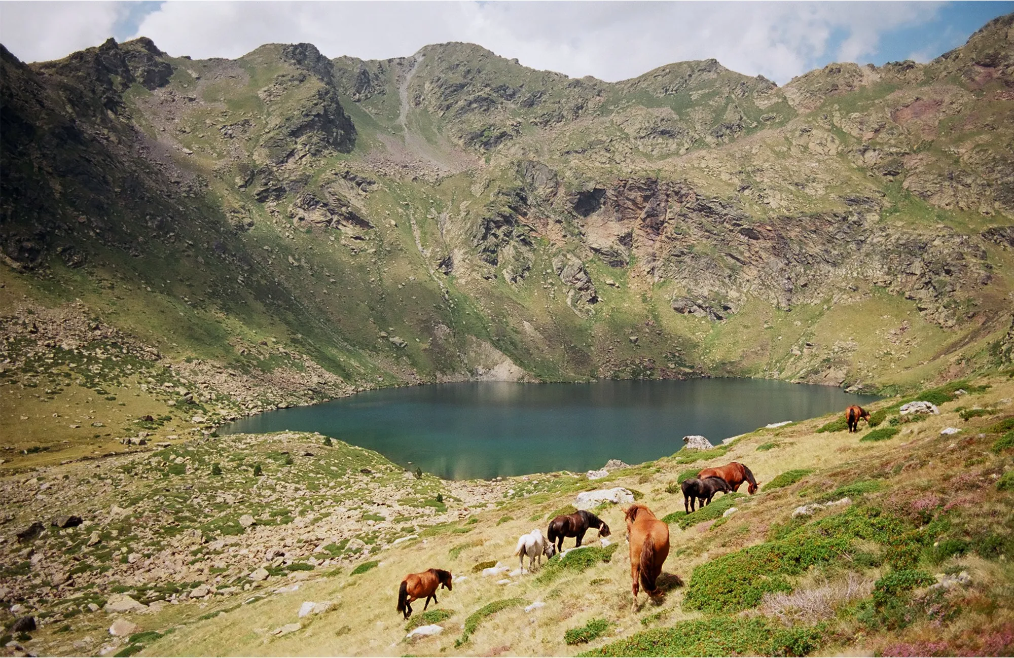 Vista del Estany Mes Amunt de Trsitaina
